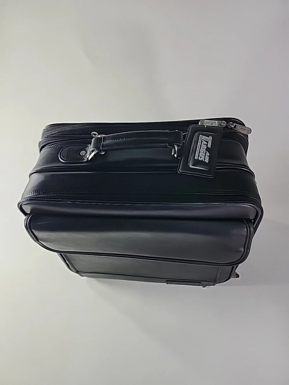 Air Targus Men's Black Leather Briefcase - Classic Professional Carry